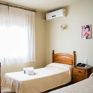3* Pensión Torres